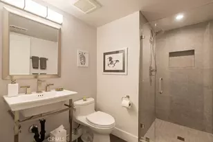 3433 Wimbledon Way, Costa Mesa, CA 92626 - Photo 15