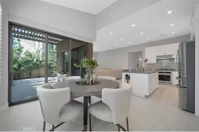 129 Lomita, Irvine, CA 92618 - Photo 13
