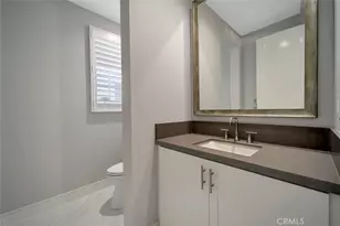129 Lomita, Irvine, CA 92618 - Photo 3