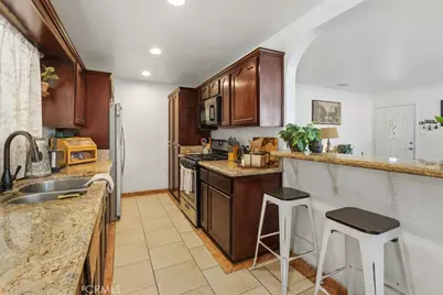 3818 N Ogden Way, Riverside, CA 92501 - Photo 11