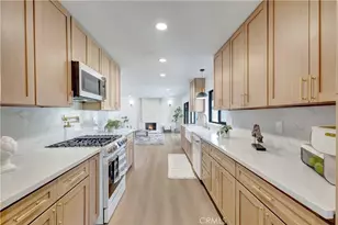 17392 Lido, Huntington Beach, CA 92647 - Photo 13