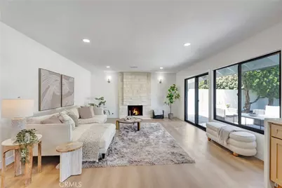 17392 Lido, Huntington Beach, CA 92647 - Photo 19