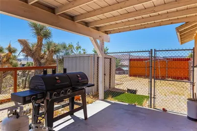 5853 Linda Lee Drive, Yucca Valley, CA 92284 - Photo 23