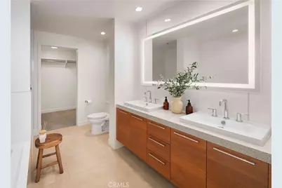 9 Macarthur Place #608, Santa Ana, CA 92707 - Photo 3