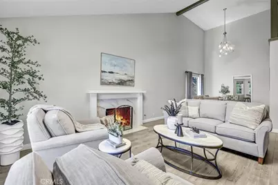 20 Farragut, Irvine, CA 92620 - Photo 5