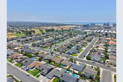 21281 Seaforth Lane, Huntington Beach, CA 92646 - Photo 39