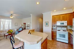 211 Albatross Ln, Fountain Valley, CA 92708 - Photo 9
