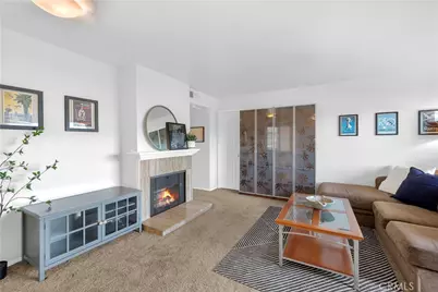 535 W 4th #312, Long Beach, CA 90802 - Photo 3