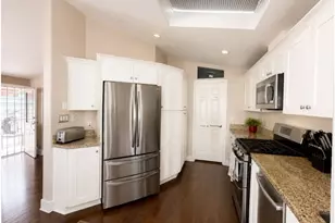 16421 Haiku Ln, Huntington Beach, CA 92649 - Photo 15