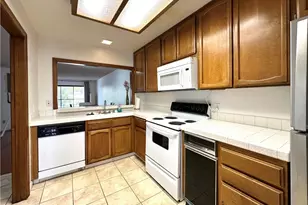 3525 Lebon Dr, San Diego, CA 92122 - Photo 9