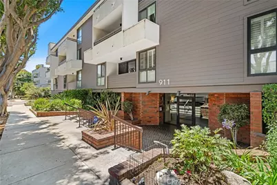911 N Kings Road #319, West Hollywood, CA 90069 - Photo 3
