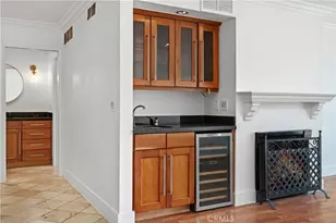 911 N Kings Road, West Hollywood, CA 90069 - Photo 19
