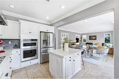 3381 Corte Cassis, Costa Mesa, CA 92626 - Photo 11