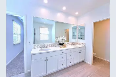 100 Desert Lotus, Irvine, CA 92618 - Photo 39