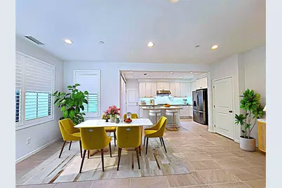 100 Desert Lotus, Irvine, CA 92618 - Photo 15