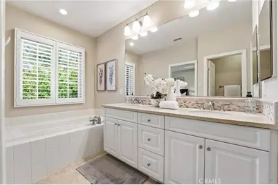 50 Cipresso, Irvine, CA 92618 - Photo 33