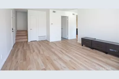 1381 S Walnut #2005, Anaheim, CA 92802 - Photo 9