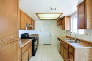 11649 3rd Ave, Hesperia, CA 92345 - Photo 19