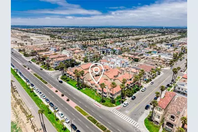 2000 Pacific Coast Hwy #108, Huntington Beach, CA 92648 - Photo 45