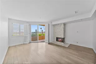 2000 Pacific Coast Hwy, Huntington Beach, CA 92648 - Photo 17