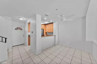 2000 Pacific Coast Hwy #108, Huntington Beach, CA 92648 - Photo 15