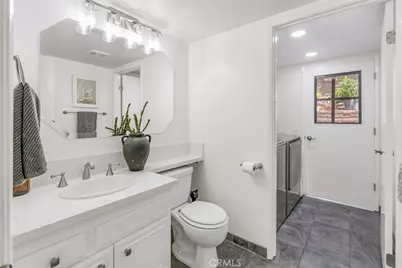 27955 Gallina, Mission Viejo, CA 92692 - Photo 35