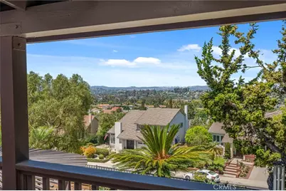 27955 Gallina, Mission Viejo, CA 92692 - Photo 3