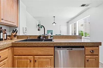 27911 Freeport, Mission Viejo, CA 92692 - Photo 9