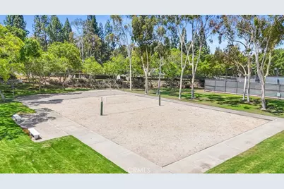 22456 Caminito Esteban, Laguna Hills, CA 92653 - Photo 15