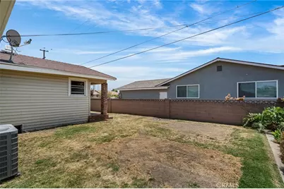 8534 Phlox Drive, Buena Park, CA 90620 - Photo 47
