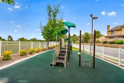 1366 S Country Glen Way, Anaheim, CA 92808 - Photo 41