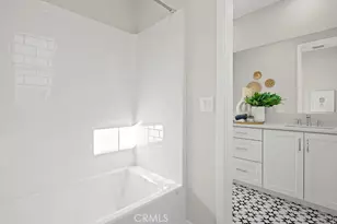 26661 Solstice Ln, Valencia, CA 91381 - Photo 15