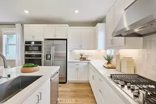 27510 Grand Fir Wy, Valencia, CA 91381 - Photo 3