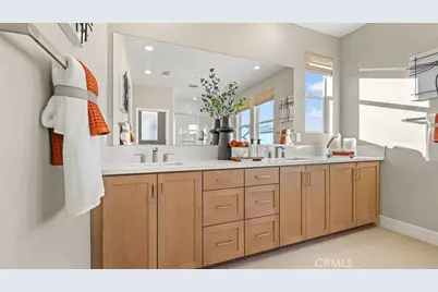 26687 Foliage Lane, Valencia, CA 91381 - Photo 9