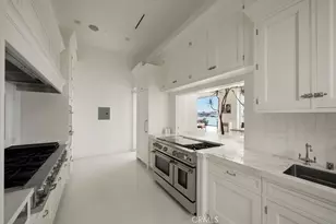 87 Linda, Newport Beach, CA 92660 - Photo 13