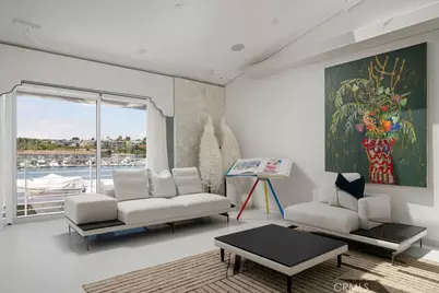 87 Linda, Newport Beach, CA 92660 - Photo 17