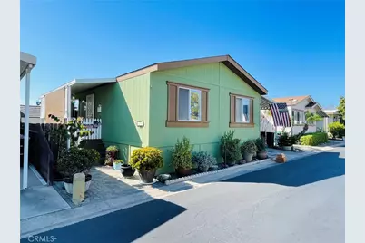 77 Seville, Tustin, CA 92780 - Photo 3