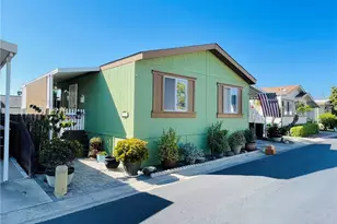 77 Seville, Tustin, CA 92780 - Photo 3