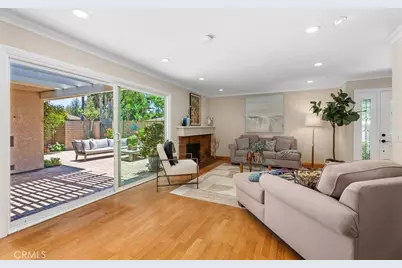 17261 Citron, Irvine, CA 92612 - Photo 17