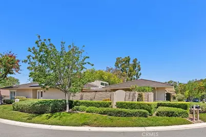 17261 Citron, Irvine, CA 92612 - Photo 5