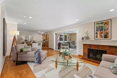 17261 Citron, Irvine, CA 92612 - Photo 15