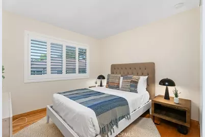 17261 Citron, Irvine, CA 92612 - Photo 27
