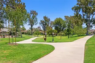 17261 Citron, Irvine, CA 92612 - Photo 45