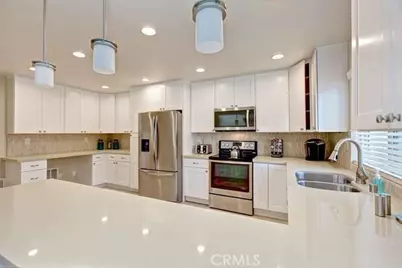 374 N Via Marsala, Anaheim, CA 92806 - Photo 11