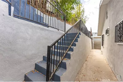 4360 Huntington Drive, Los Angeles, CA 90032 - Photo 31
