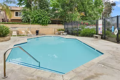 941 S Mountain, Ontario, CA 91762 - Photo 25