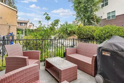 941 S Mountain, Ontario, CA 91762 - Photo 21