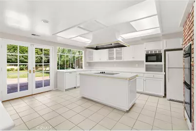19012 Antioch, Irvine, CA 92603 - Photo 15