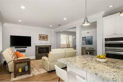 2564 Newman Avenue, Tustin, CA 92782 - Photo 11