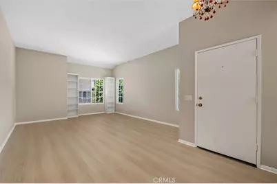 1 Woodleaf, Irvine, CA 92614 - Photo 3